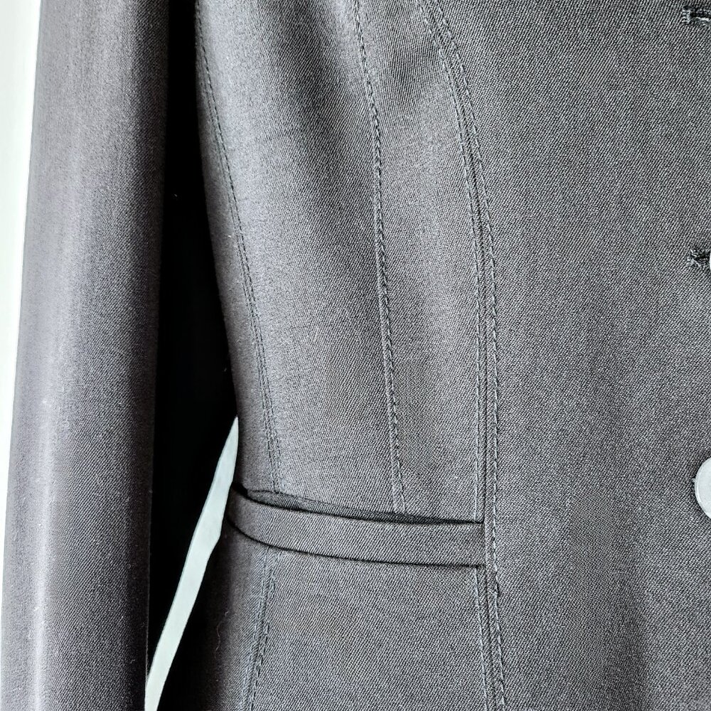 Structured Black Blazer With Triangle Stitch Deta… - image 7